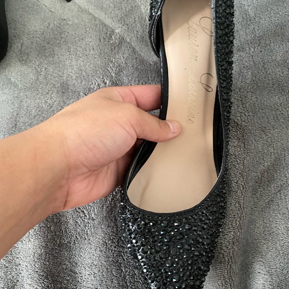 Heels - Picture 8 of 9